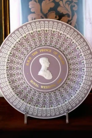 Rare Wedgwood Limited Edition Trophy Plate – Prince of Wales (Now King Charles III), No. 165/250