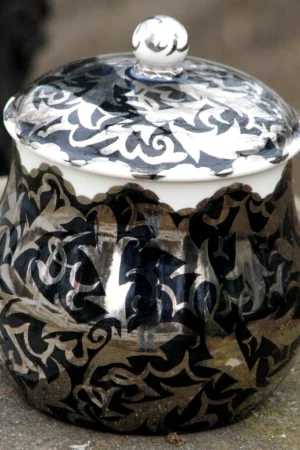 Extremely Rare Wedgwood Silver Lustre Jar – Signed by Louise Powell – Hand-Painted & Numbered